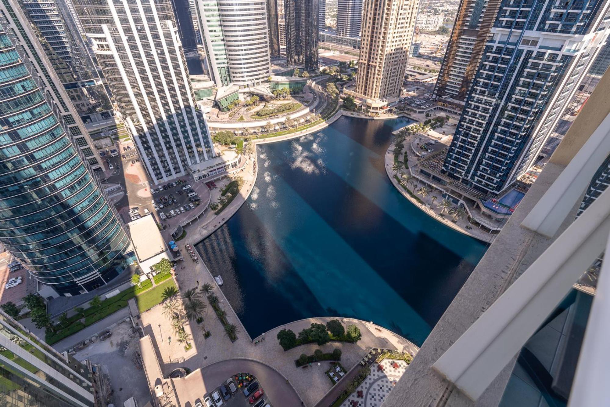 Cozy Retreat In The Heart Of Jlt - Lakeview Tower * Dubai